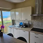T2 Lumineux De Standing 45m2 Au Calme Proche à Pied Et Centre-ville-wifi-climatisation Appartamento Antibes