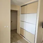 Appartamento T2 Lumineux De Standing 45m2 Au Calme Proche à Pied Et Centre-ville-wifi-climatisation *