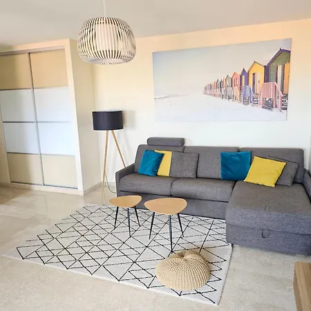 T2 Lumineux De Standing 45m2 Au Calme Proche à Pied Et Centre-ville-wifi-climatisation Antibes