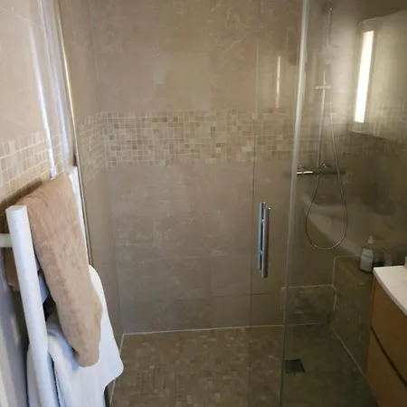 Apartment Maryland Standing 45m2 Au Calme Proche Et Centre-ville - Parking Prive - Wifi *