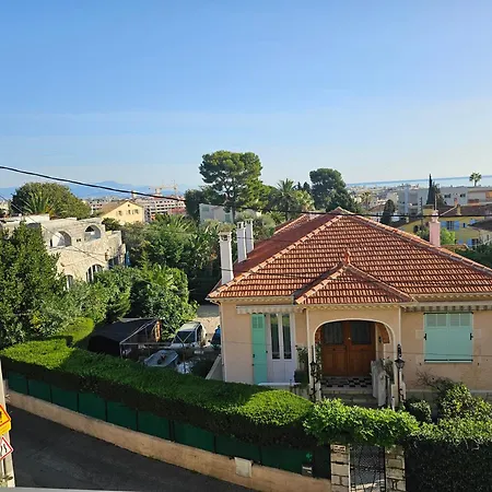 De Standing 45m2 Au Calme Proche Et Centre-ville-wifi-garage Antibes