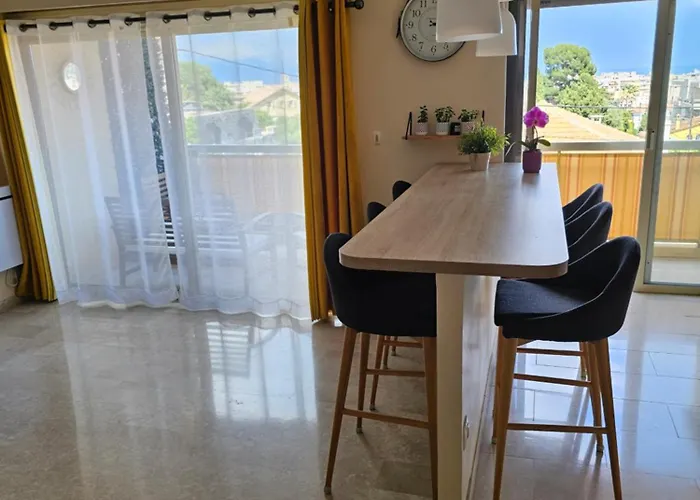 Apartmán De Standing 45m2 Au Calme Proche Et Centre-ville-wifi-garage Antibes