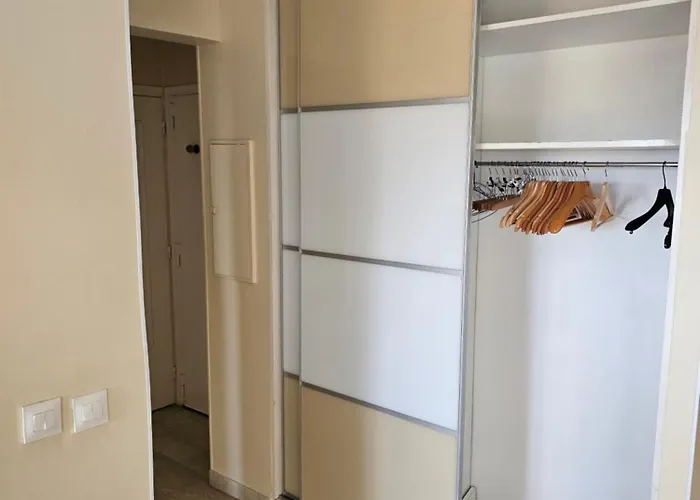 De Standing 45m2 Au Calme Proche Et Centre-ville-wifi-garage *